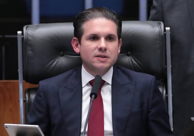 MENSAGENS DE VORCARO COLOCAM HUGO MOTTA NO CENTRO DE NOVAS SUSPEITAS ENVOLVENDO O BANCO MASTER