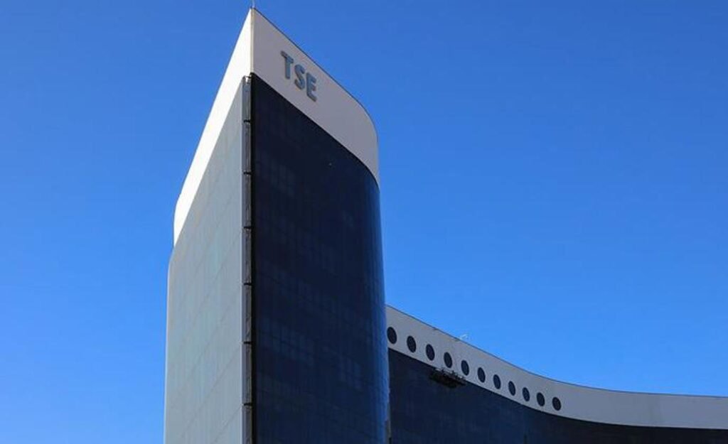🚨 CRISE NO STF CHEGA AO TSE: QUEM VAI CONDUZIR AS ELEIÇÕES?